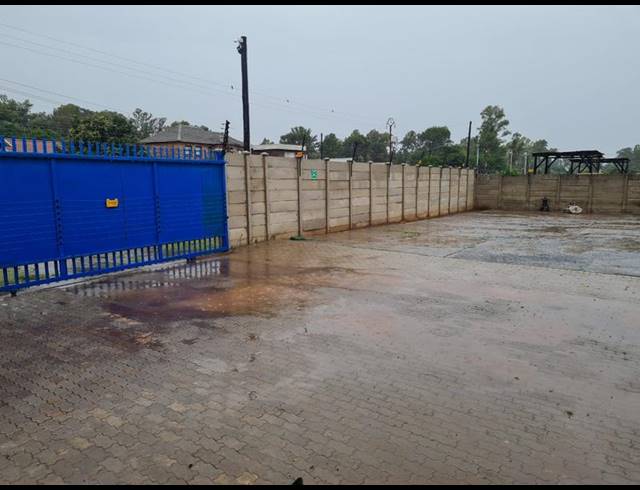 BUSINESS FOR SALE IN HENLEY-ON-KLIP